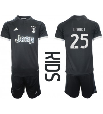 Juventus Adrien Rabiot #25 Replika Babytøj Tredje sæt Børn 2023-24 Kortærmet (+ Korte bukser)